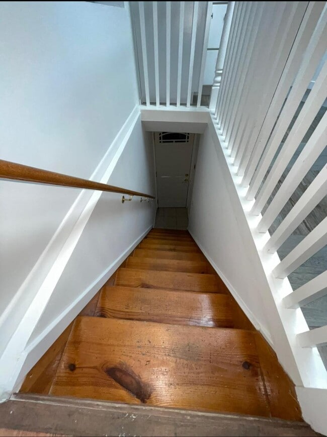 1101 Banner Ave, Unit 2 in Brooklyn, NY - Foto de edificio - Building Photo