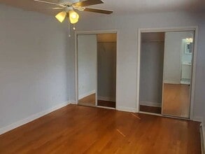 1643 W Sherwin Ave in Chicago, IL - Foto de edificio - Building Photo