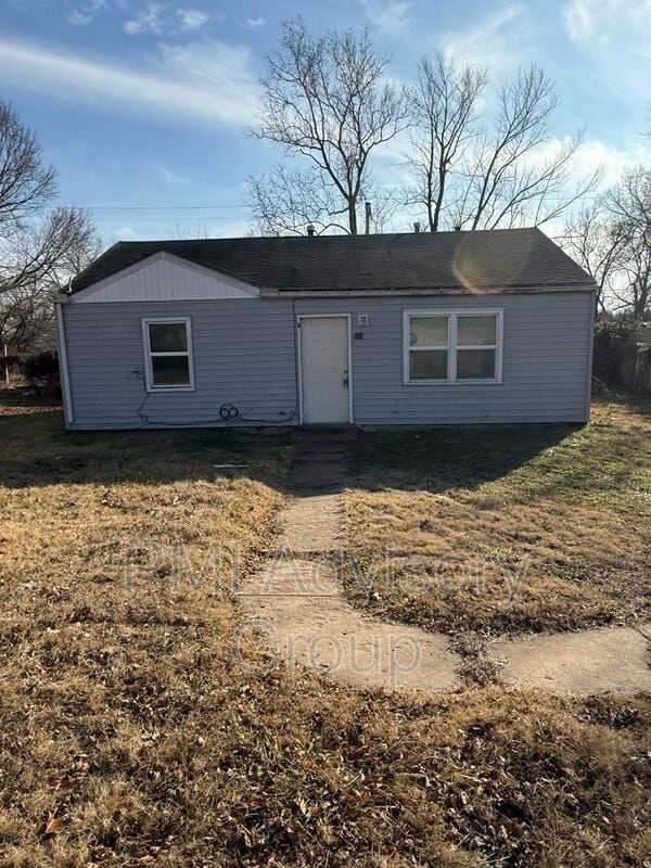 529 SE 36th St in Topeka, KS - Building Photo - Building Photo