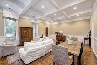 1010 Nicholson St in Houston, TX - Building Photo - Building Photo