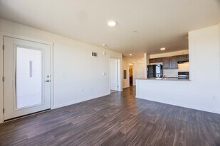 The Fields in Tigard, OR - Building Photo