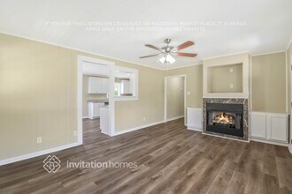 21841 Torrence Chapel Rd in Cornelius, NC - Building Photo - Building Photo
