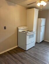 118 Peters Run Rd, Unit Apt4 in Wheeling, WV - Building Photo - Building Photo