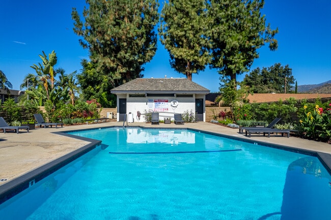 316-356 W. Meda Ave. Glendora CA. 91741