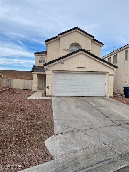 9300 Cool Creek Ave in Las Vegas, NV - Building Photo