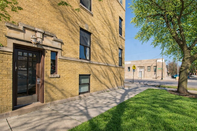 5138 N Winchester Ave in Chicago, IL - Building Photo - Building Photo