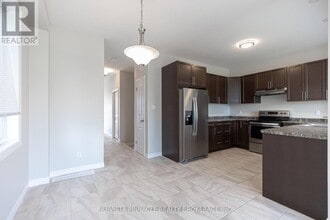 1733 O'Hanlan Cross in London, ON - Building Photo - Building Photo