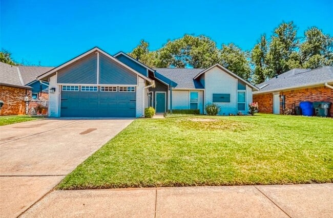 property at 1605 Davinbrook Dr