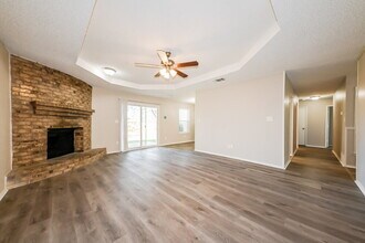 1101 Twin Cedar Ct in Arlington, TX - Building Photo - Building Photo