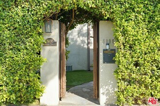 5995 Saturn St in Los Angeles, CA - Building Photo - Building Photo