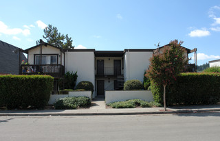 735 Benicia Dr Apartments