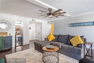 1010 S Ocean Blvd in Pompano Beach, FL - Building Photo - Building Photo