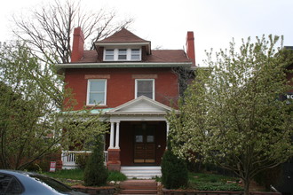 1421 Clayton St in Denver, CO - Foto de edificio - Building Photo