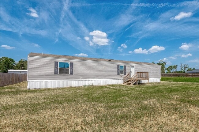 540 Ashlawn Dr in Cut And Shoot, TX - Building Photo - Building Photo