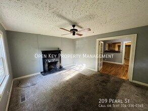 209 Pearl St in Dothan, AL - Building Photo - Building Photo