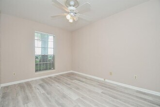12939 Westmere Dr in Houston, TX - Building Photo - Building Photo