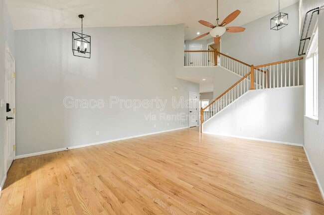 17071 Knollside Ave in Parker, CO - Building Photo - Building Photo