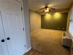 806 W Tahlequah St in Siloam Springs, AR - Building Photo - Building Photo