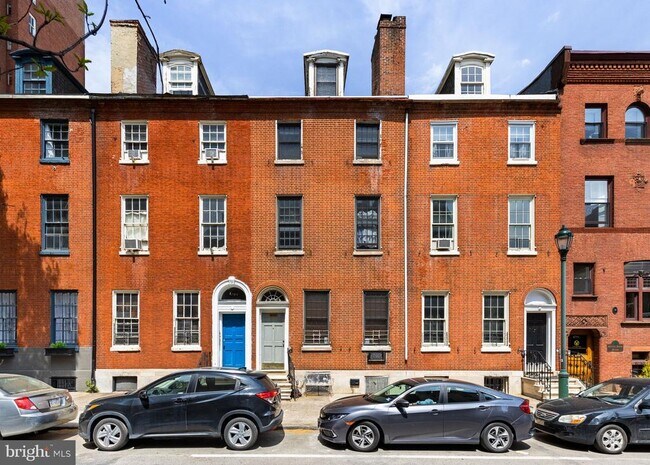 1223 Spruce St in Philadelphia, PA - Building Photo - Building Photo