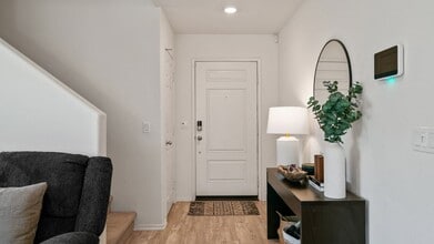 67361 Rio Largo Rd in Cathedral City, CA - Foto de edificio - Building Photo