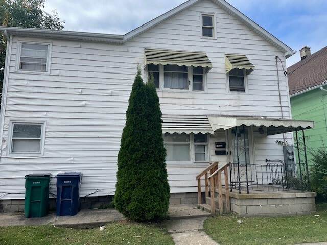 92 Kail St in Buffalo, NY - Foto de edificio
