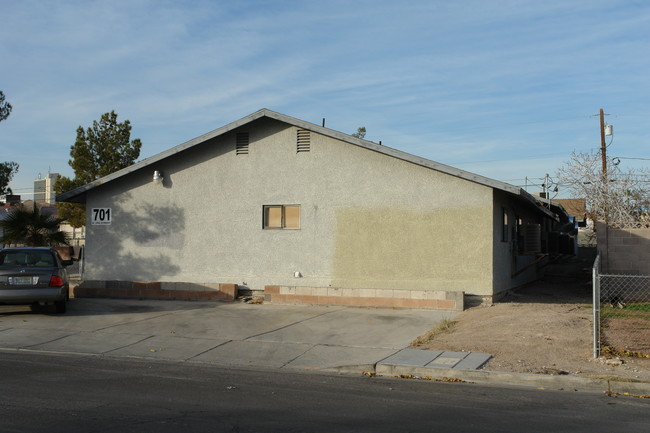 701 10th St. North in Las Vegas, NV - Building Photo - Building Photo