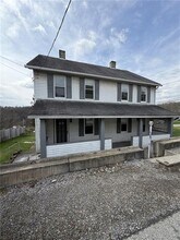 1154 Eisenhower Dr in Russellton, PA - Building Photo - Building Photo