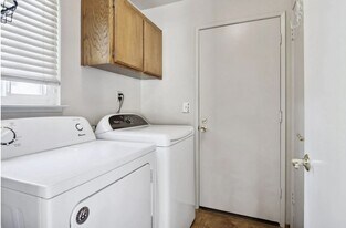 4008 Rockford Dr in Antioch, CA - Building Photo