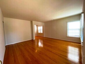 4162 Neosho Ave in Los Angeles, CA - Building Photo - Building Photo