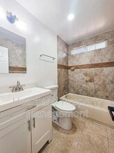 1323 Madera St in San Diego, CA - Building Photo - Building Photo
