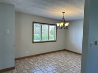 1440 S Demeter Dr in Freeport, IL - Building Photo - Building Photo