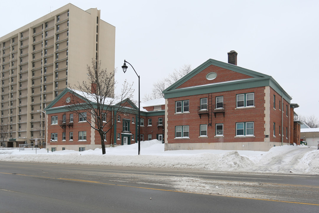 345 Lake Ave in Rochester, NY - Building Photo