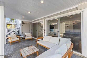 382 Western Ave in Bay Head, NJ - Building Photo - Building Photo