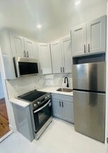 42-12 Marathon Pkwy in Queens, NY - Building Photo - Building Photo