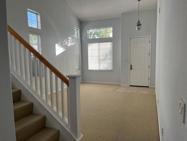 505 Osprey Dr in Redwood City, CA - Building Photo - Building Photo