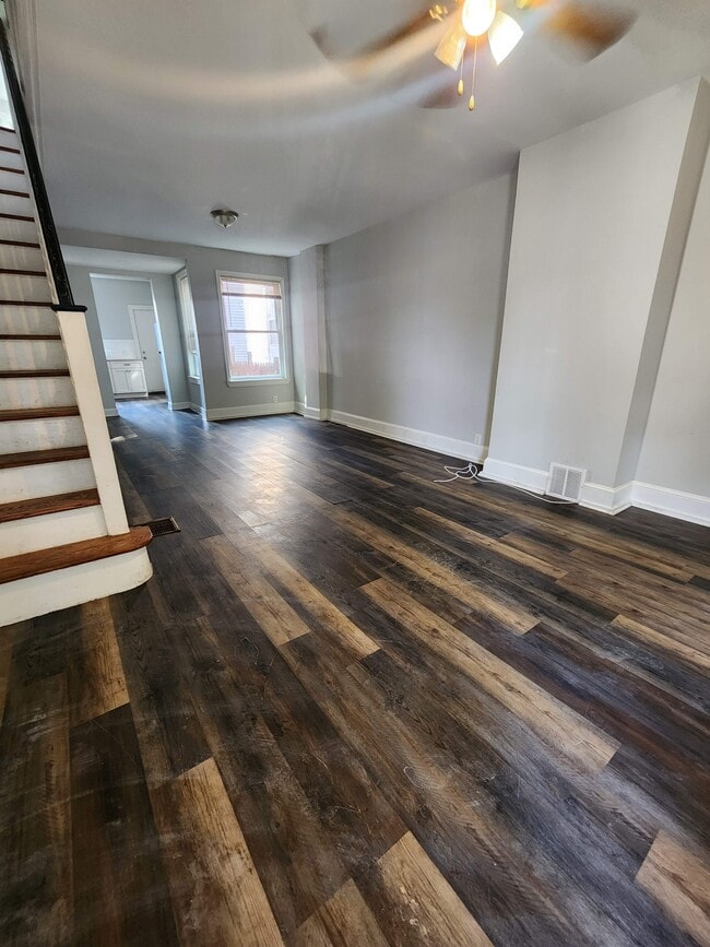 property at 815 E Tulpehocken St