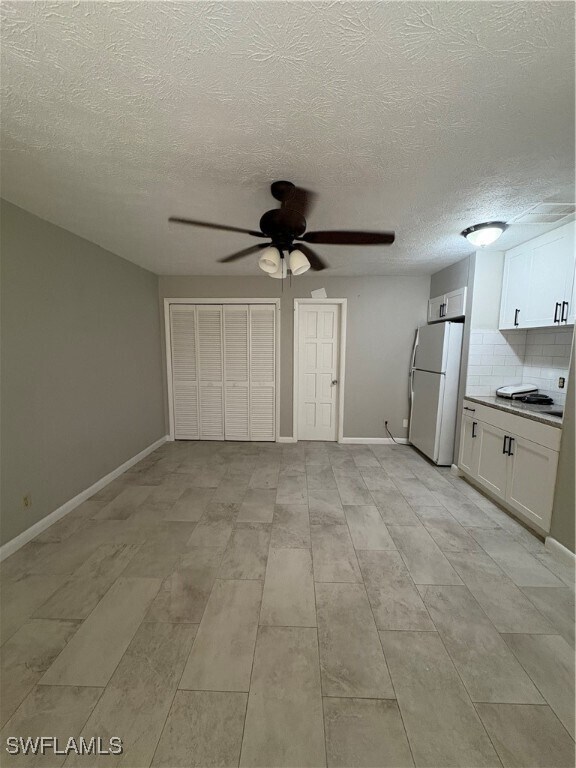 5101 Manor Ct in Cape Coral, FL - Building Photo - Building Photo