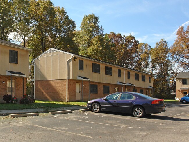 1757-1751 Colt Ct in Warren, OH - Building Photo - Building Photo