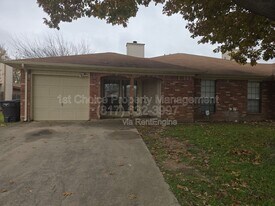 4512 Trysail Dr in Fort Worth, TX - Building Photo