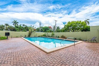 1425 Arthur St in Hollywood, FL - Building Photo - Building Photo