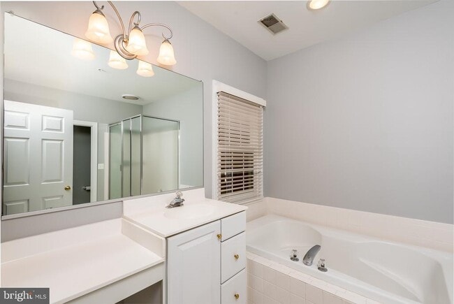 property at 4912 Waple Ln