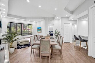 7484 La Paz Blvd in Boca Raton, FL - Building Photo - Building Photo