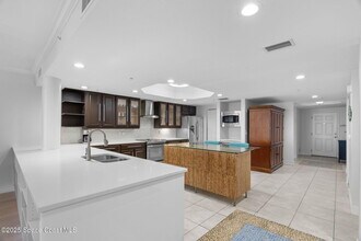 7 Indian River Ave in Titusville, FL - Building Photo - Building Photo