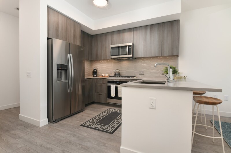 917 W Madison St in Chicago, IL - Foto de edificio