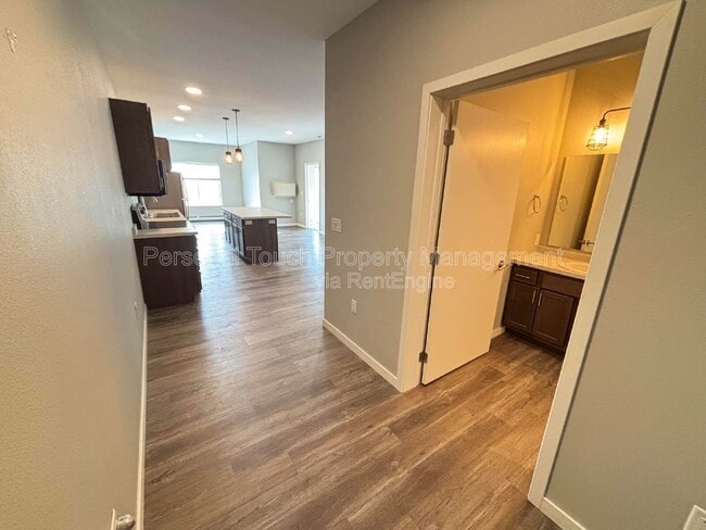 600 8th St S in Moorhead, MN - Building Photo - Building Photo