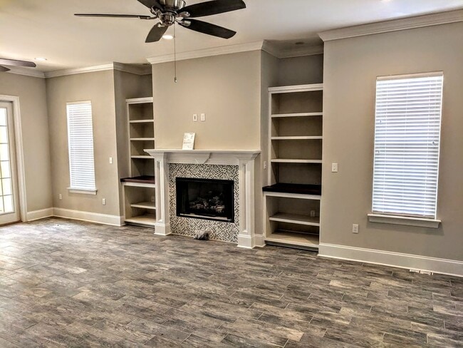 1829 Ashley Hall Way in Tallahassee, FL - Building Photo - Building Photo