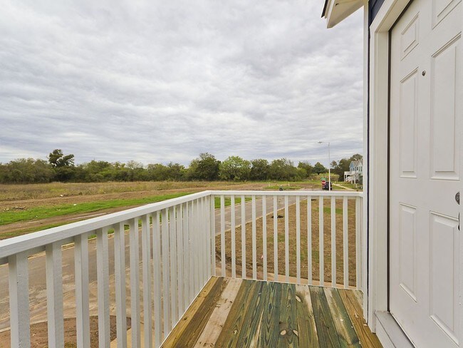 335 Rachel St in San Marcos, TX - Building Photo - Building Photo