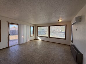 301 S Ranchwood Manor Dr in Oklahoma City, OK - Building Photo - Building Photo