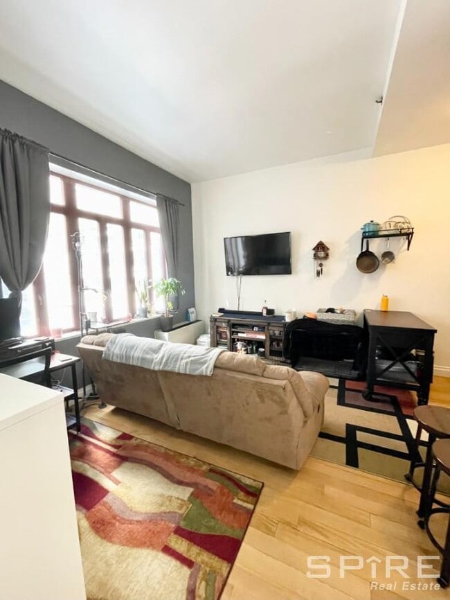 property at 21 S William St