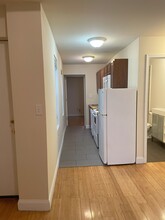 1630 N Sydenham St, Unit 1 in Philadelphia, PA - Building Photo - Building Photo